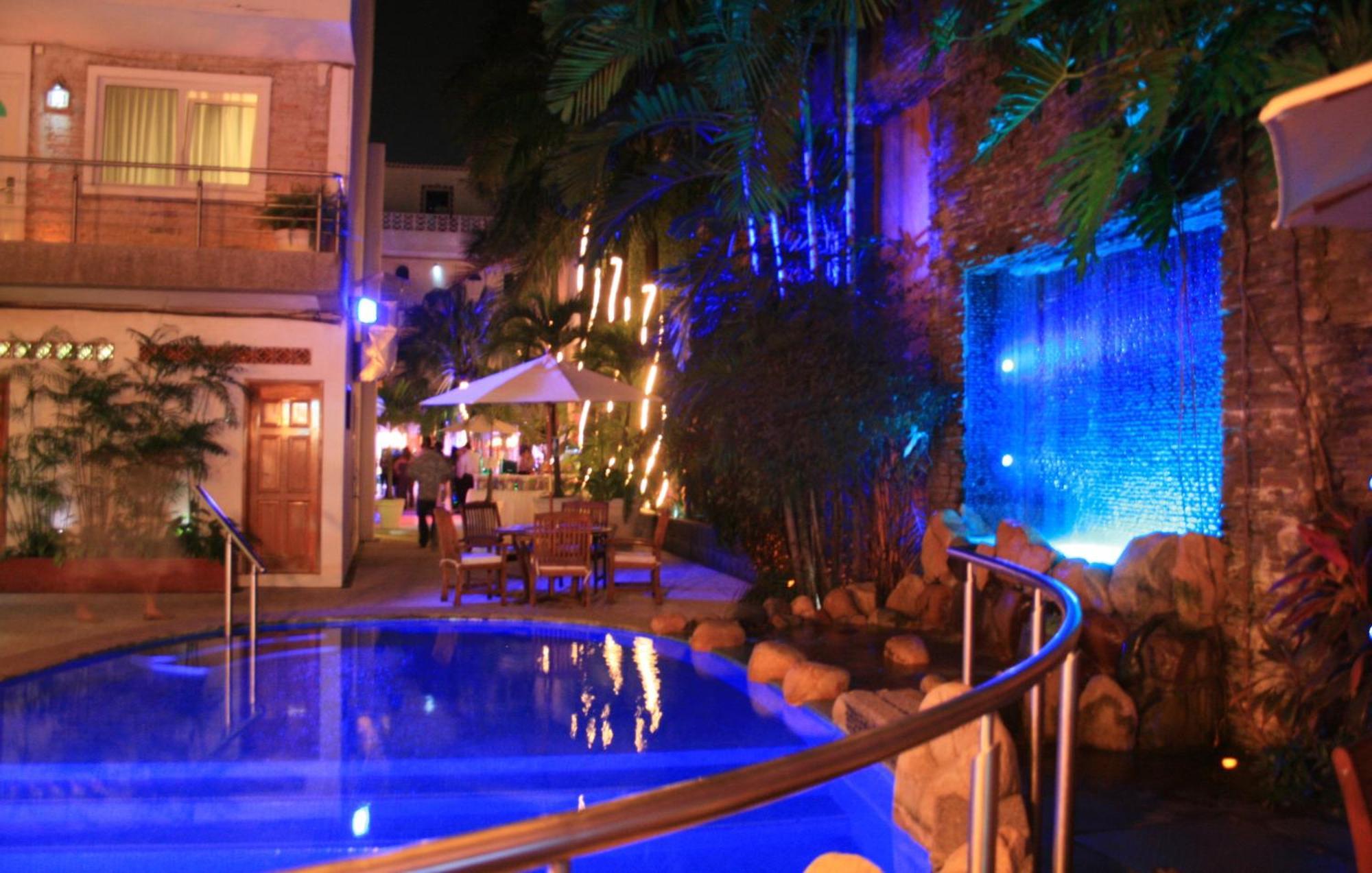Hotel Rio Malecon Puerto Vallarta Buitenkant foto